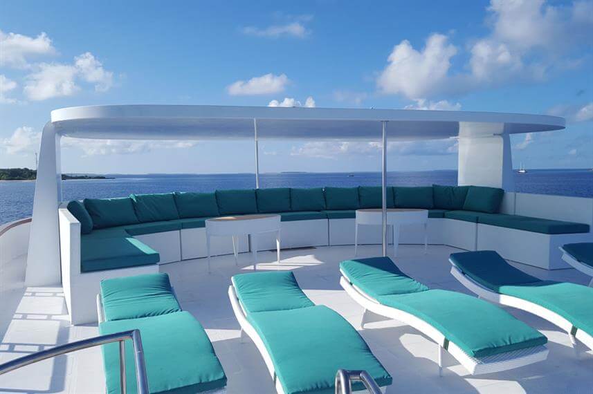 bateau-de-croisiere-luxe-sundeck-2