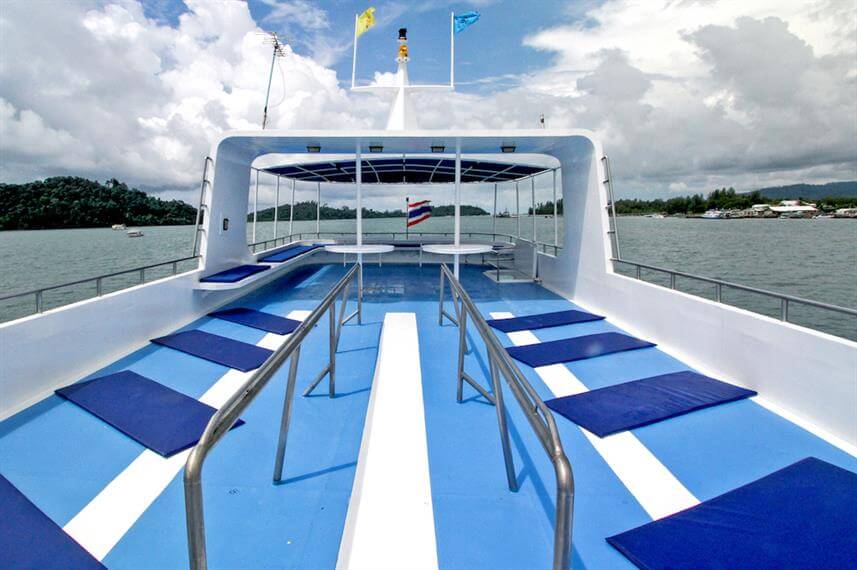 bateau-de-croisiere-standard-sundeck-6