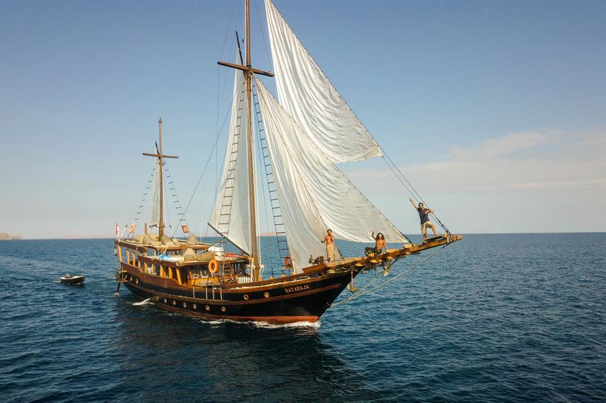 bateau-croisiere-plongee-indonesie-raja-ampat-nataraja