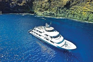 bateau-croisiere-plongee-socorro-nautilus-belle-amie