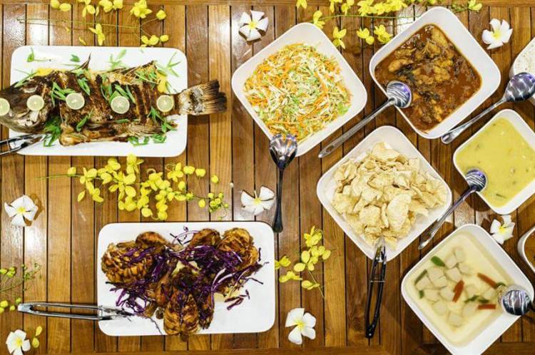 bateau-de-croisiere-luxe-nourriture-2