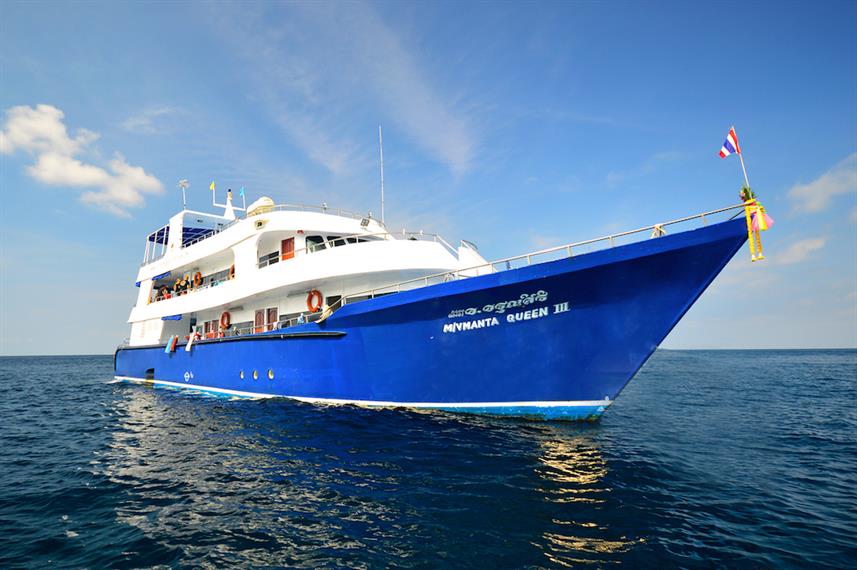 bateau-croisiere-plongee-thailande-iles-similan-manta-queen-3