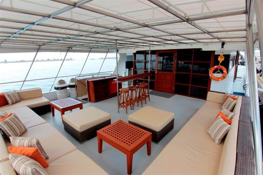 bateau-de-croisiere-standard-salle-exterieure-4