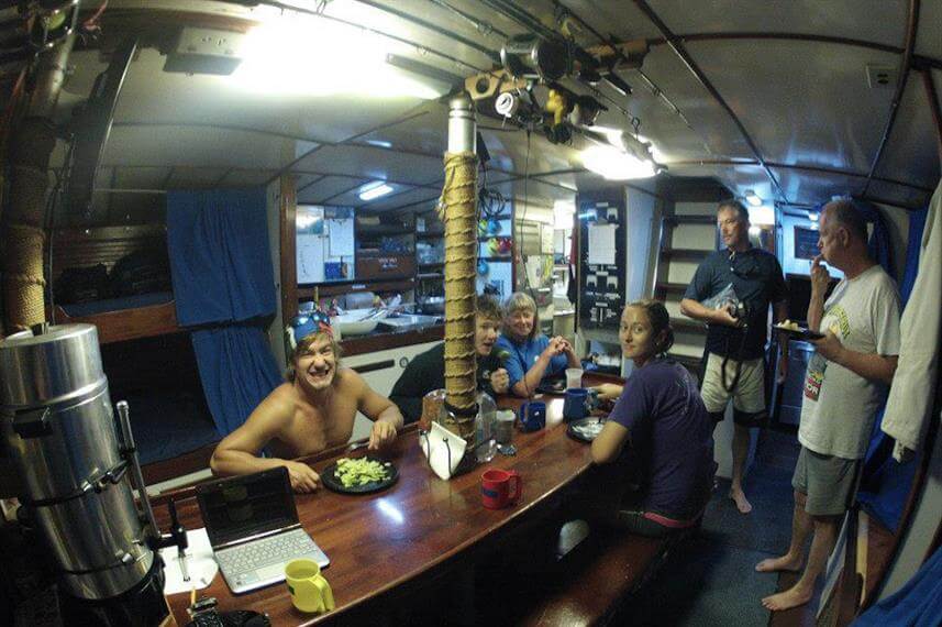 bateau-de-croisiere-standard-salle-interieure-1