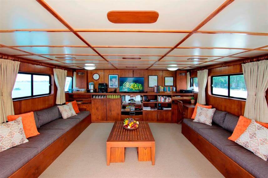 bateau-de-croisiere-standard-salle-interieure-11