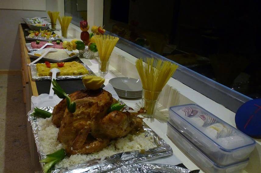 bateau-de-croisiere-entrée-de-gamme-nourriture-2