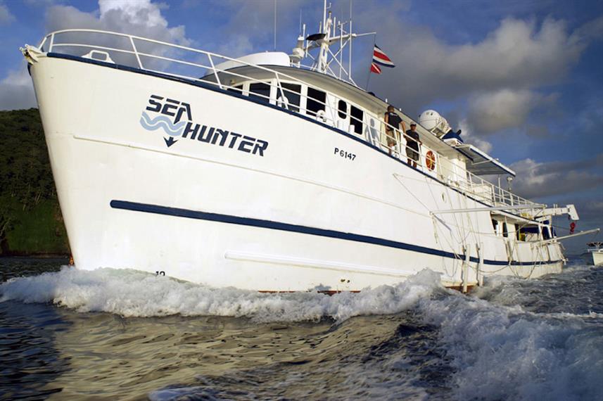 bateau-croisiere-plongee-iles-coco-sea-hunter